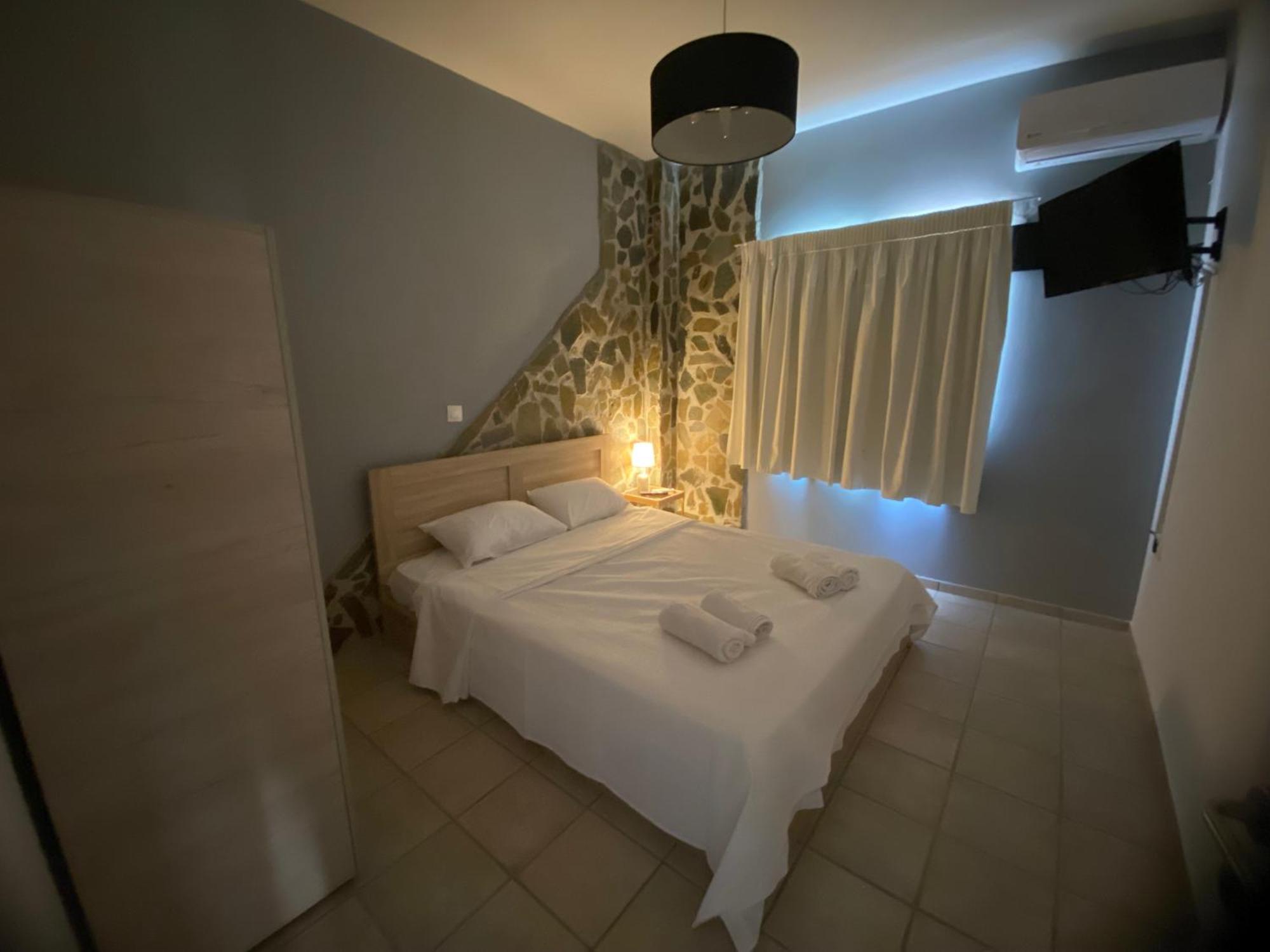 Lmj Apartments Artemida  Esterno foto